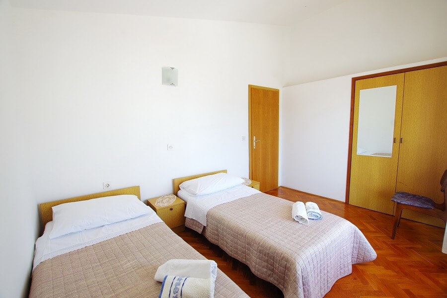 Apartment A4 - room